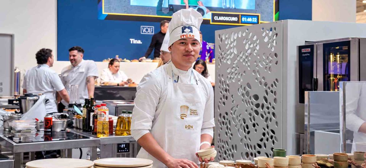 Estudiantes del ITGAS fueron parte del Torneo Federal de Chefs en HOTELGA 2026 editada