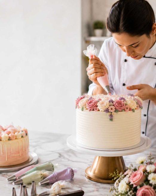 Curso Intensivo de Decoración de Tortas Especializadas (DecoTortas)